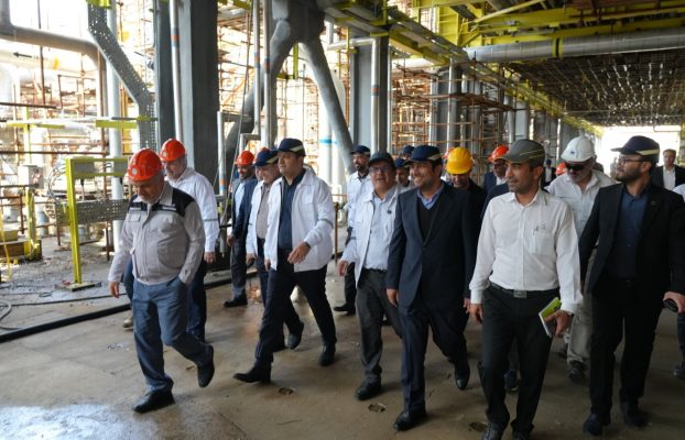 هیئت مدیره صندوق فرهنگیان خواستار شتاب در پروژههای عسلویه شد